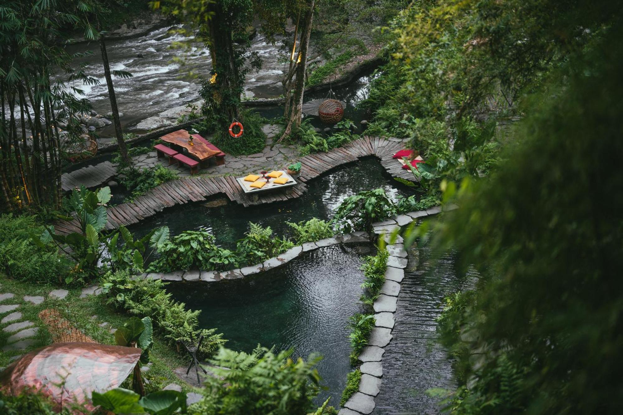 Bambu Indah Resort Ubud Exterior foto