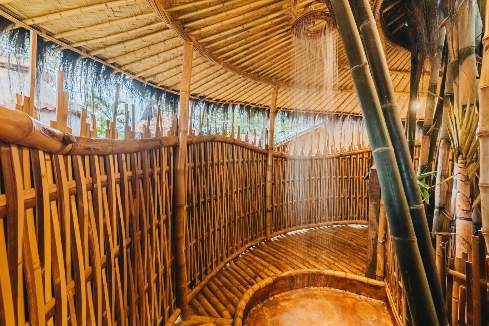 Bambu Indah Resort Ubud Exterior foto