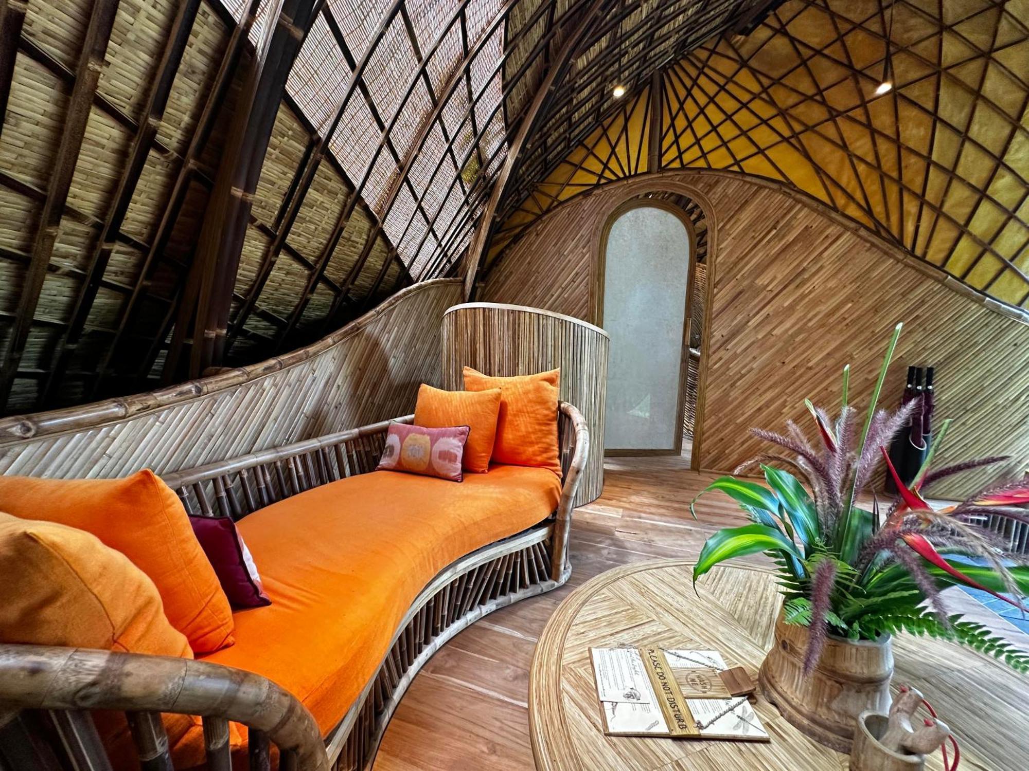 Bambu Indah Resort Ubud Exterior foto