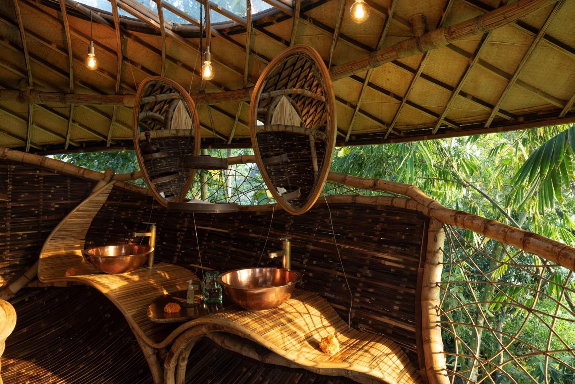 Bambu Indah Resort Ubud Exterior foto